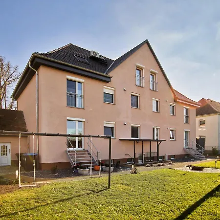 Gaeste- Und In Der Sportstadt Riesa