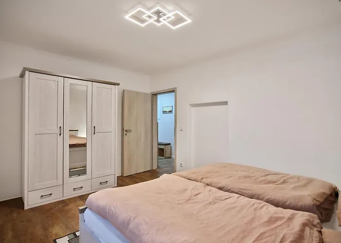 Gaeste- Und In Der Sportstadt شقة